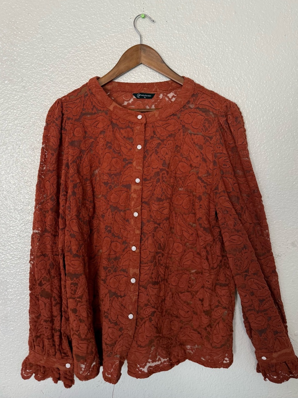 Pretty Garden women’s Crochet Lace Button-Front Blouse in Rust size XL